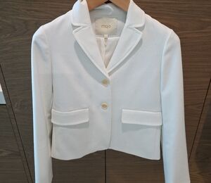 Maje Women's White Blazer Jacket Never Worn Pristin Condition